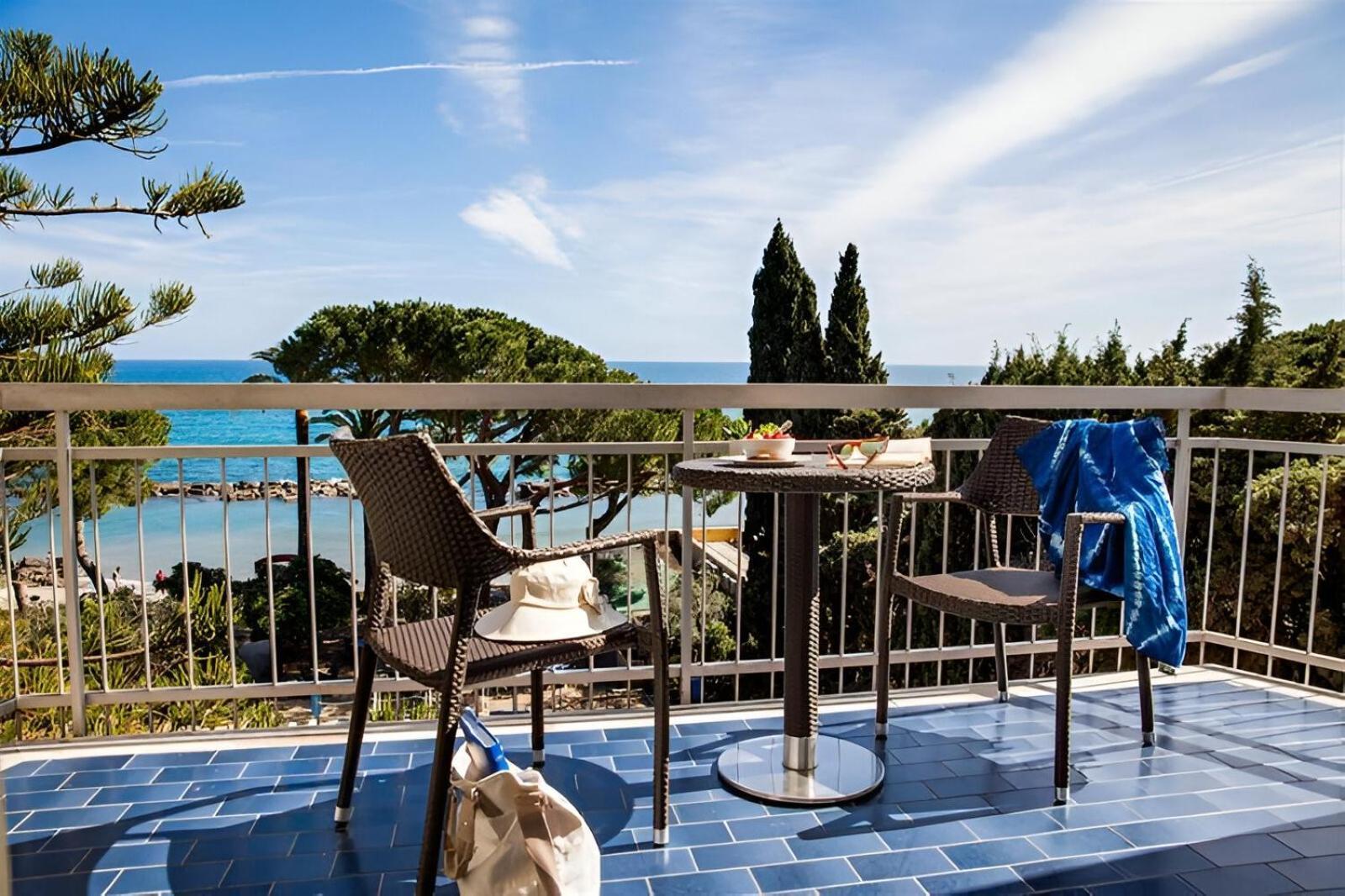 Triple Room Sea View